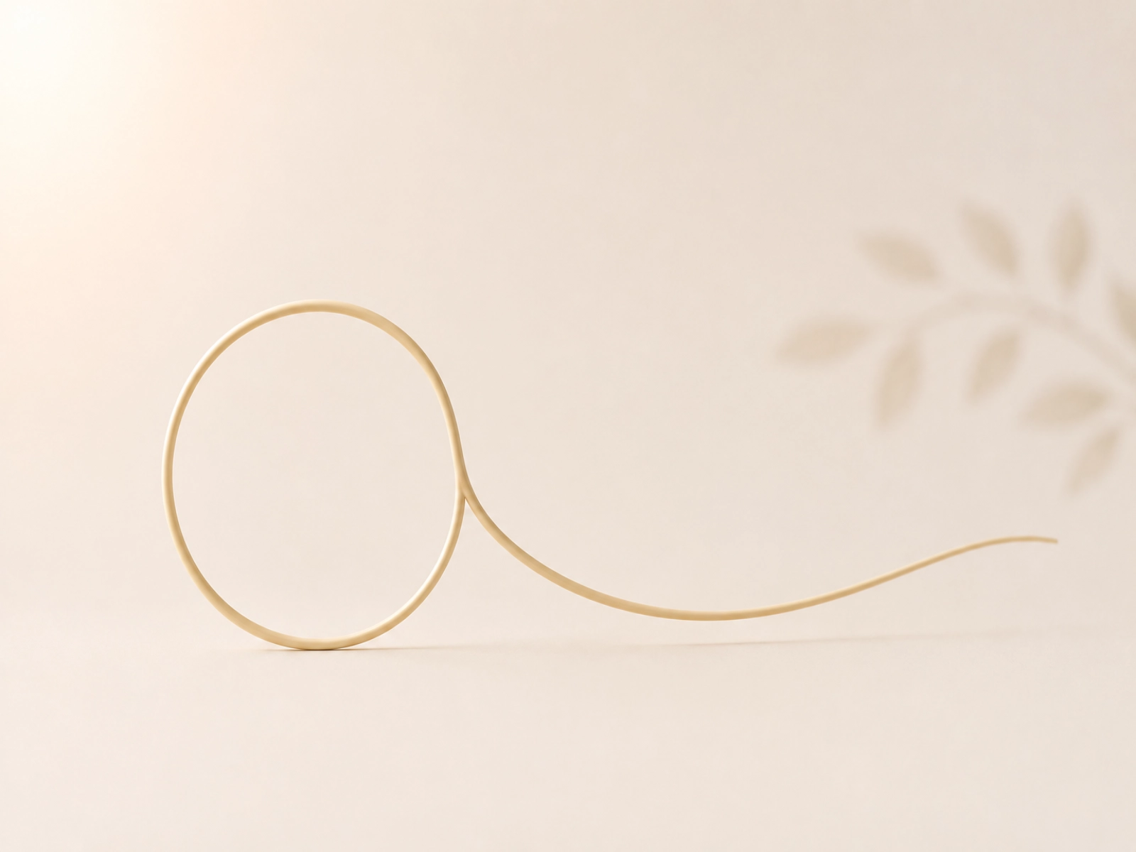Image symbolique évoquant un accompagnement doux pour un enfant qui suce son pouce proche Amboise